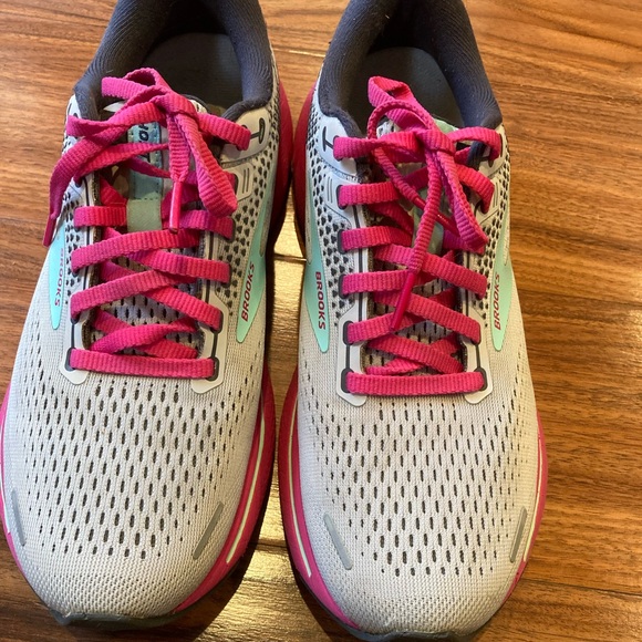 Brooks Ghost 14 Womens Shoes Size 8BGray Running Walking Gym Athletic Sneaker - Picture 3 of 8